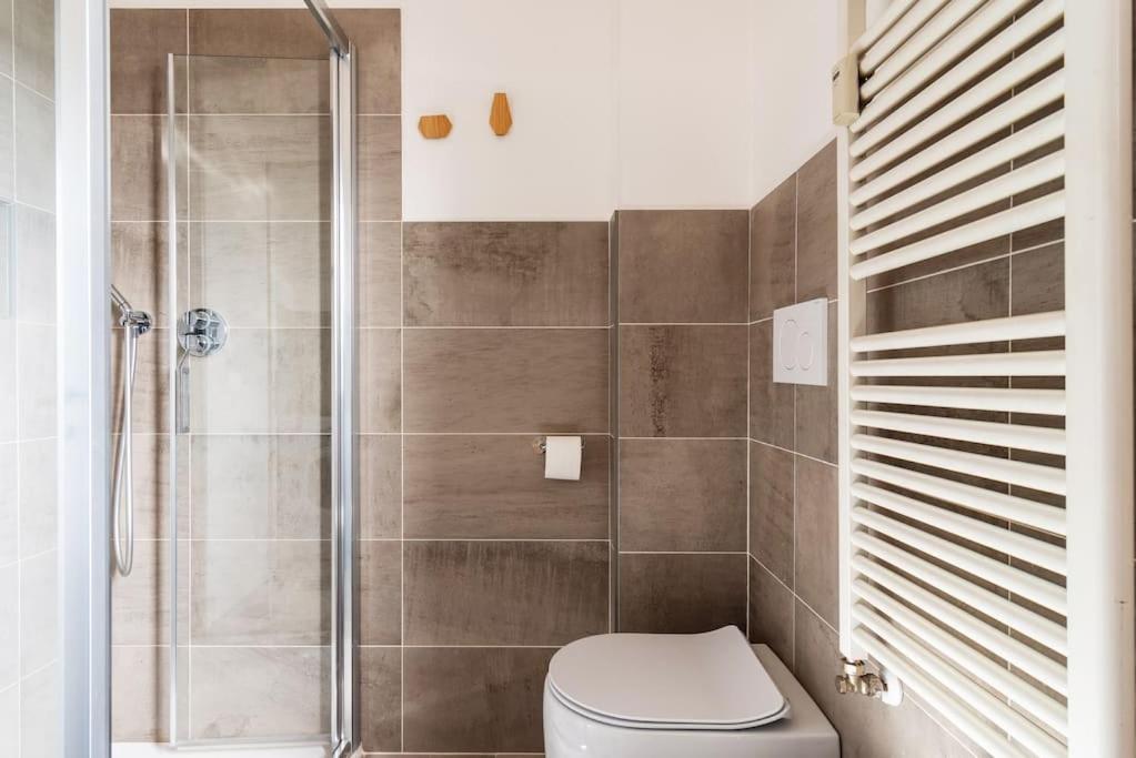 Schiavoni Flexyrent Wifi Appartement Milaan Buitenkant foto