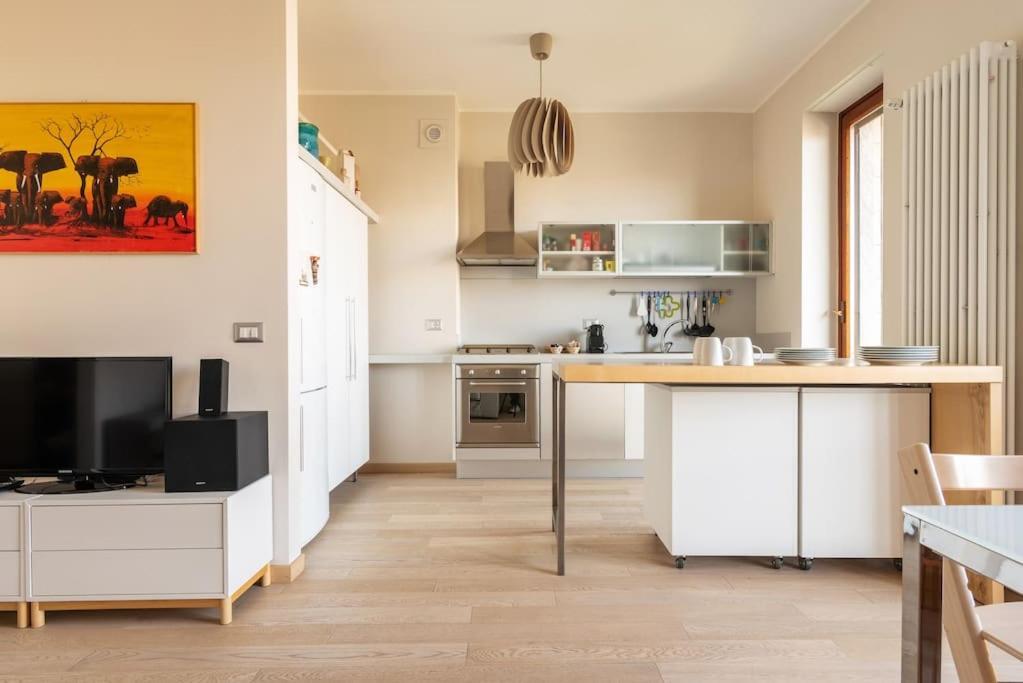 Schiavoni Flexyrent Wifi Appartement Milaan Buitenkant foto